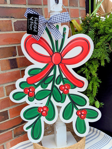 Mistletoe Swag Door Hanger